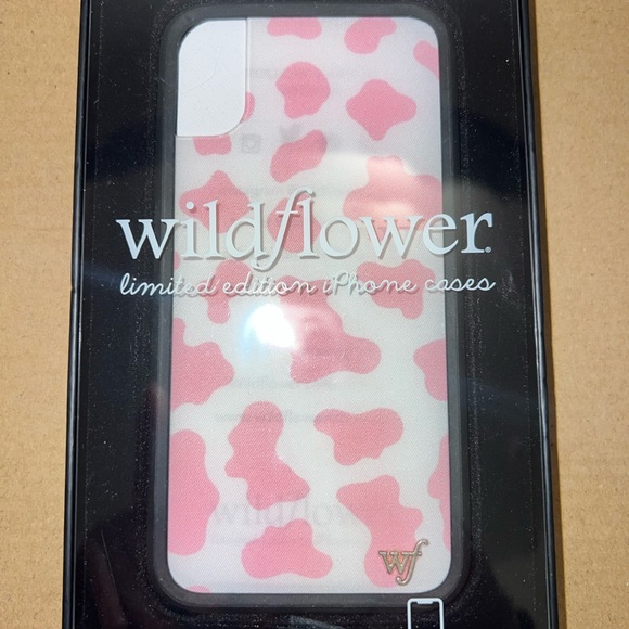 Wildflower Pink Cow-print iPhone X/Xs Case - Picture 2 of 4